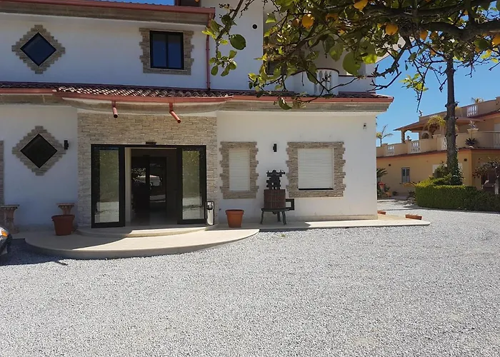 La Campagnola 3* Capo Vaticano