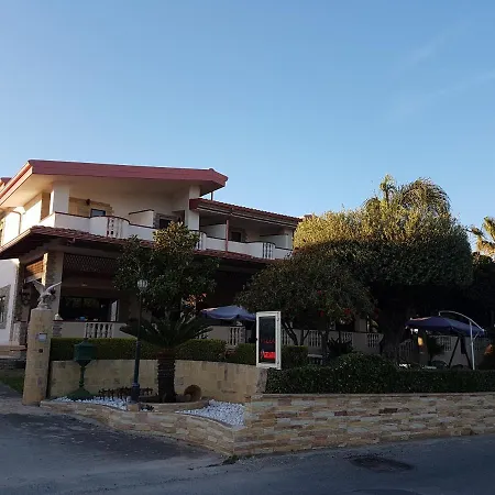 Hotel La Campagnola 3*