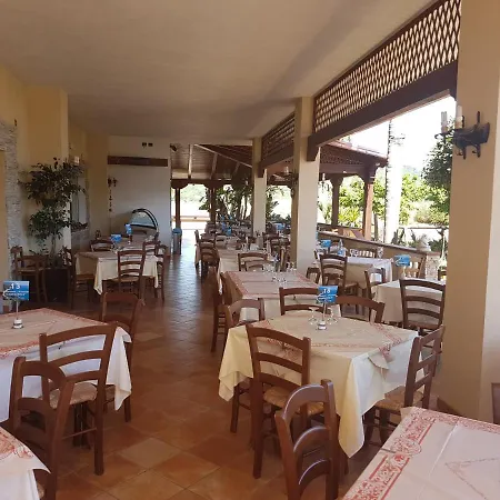 Campagnola Hotell Capo Vaticano